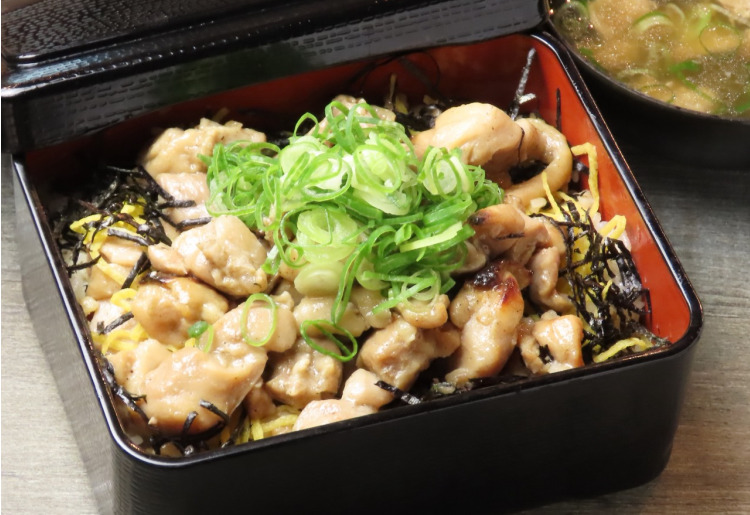 かしわバター丼